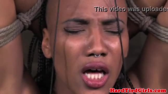 Elbow tied skank gets nipple treatment