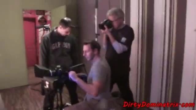 Cum tasting mistress gets her pussy fucked