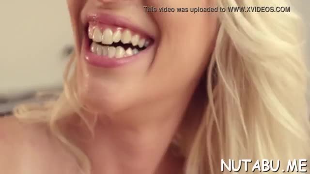 Young teen whore goes insane in her kinky solo action